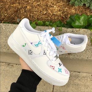 Meet your Posher, Grecia